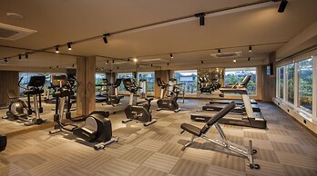 Lemon Tree Premier City Center Pune