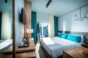 Paralos Lifestyle Beach