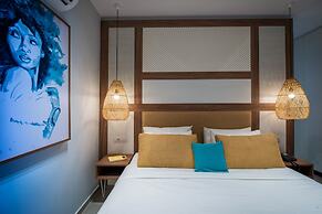 Paralos Lifestyle Beach