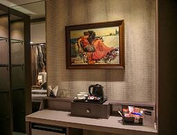 Kingdom Hotel