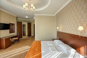 Sonata Hotel
