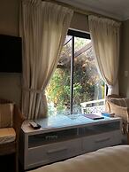 123 Ocean View Drive Apartment