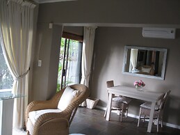 123 Ocean View Drive Apartment
