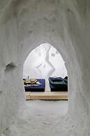 Blacksheep Village Igloo Chamrousse