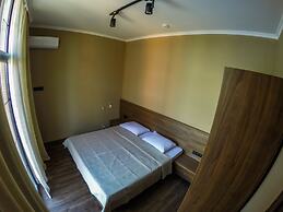 Citron Cottages