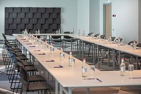 Holiday Inn Express Yerevan by IHG