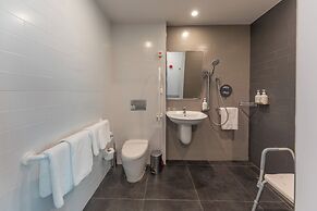 Holiday Inn Express Yerevan by IHG
