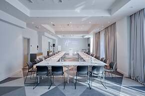 Holiday Inn Express Yerevan by IHG