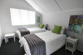 Moonriver Self-catering