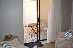 Caulfield self Catering