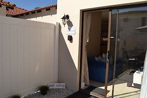 Caulfield self Catering