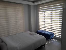 Sea House Suit Otel