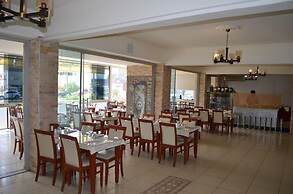 Grand See Day Hotel