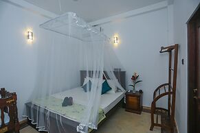 Saku Residence
