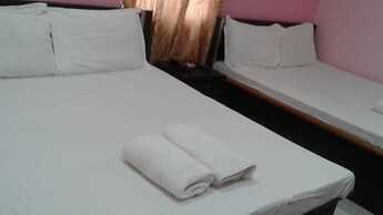Hotel Barbereek Inn