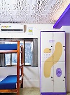 Locomo Hostel OG - Stay Work Eat