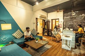 Locomo Hostel OG - Stay Work Eat