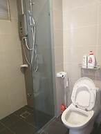 Raffles Suites Homestay