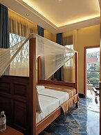 Palm Gardens and Guest House