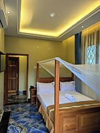 Palm Gardens and Guest House