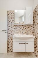 Apartments Maestral