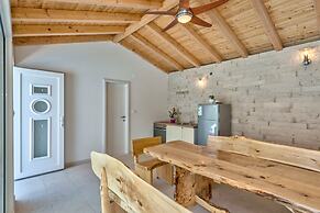 Apartments Maestral