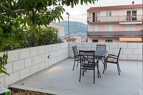 Apartments Maestral