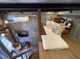 Central Old Town Cottage