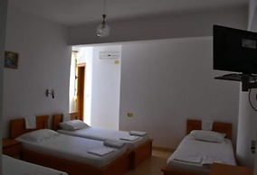 Hotel Alpine