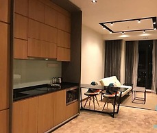 Expressionz Professional Suites by KL101