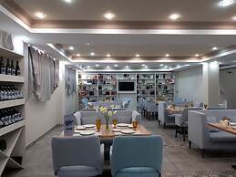 River Star Hotel