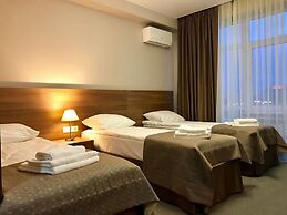 River Star Hotel