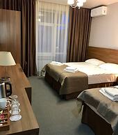 River Star Hotel