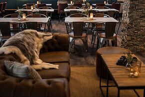 Mountain Lodge