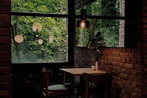 FOREST HOTEL