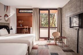FOREST HOTEL