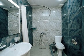 B-House