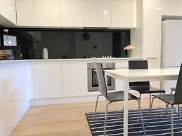 Pride Benleigh Apartment with Garden
