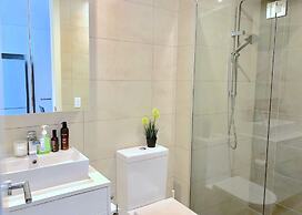Pride Benleigh Apartment with Garden