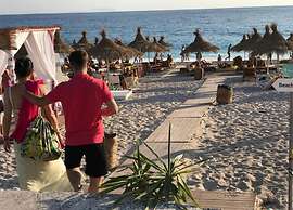 Drymades Resort