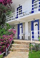 Drymades Resort