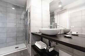 Gramsci Suites