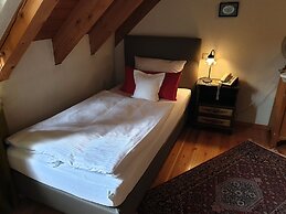CB Hotel Becker