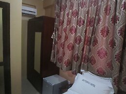 Butterfly Hoteltz