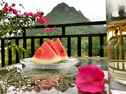 FangLian Lake Holiday Resort