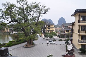 FangLian Lake Holiday Resort