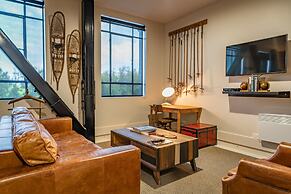 Poshtel