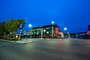 Poshtel