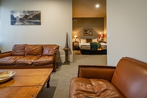 Poshtel