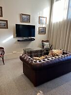 Poshtel